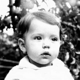 Тоня, Санкт-Петербург