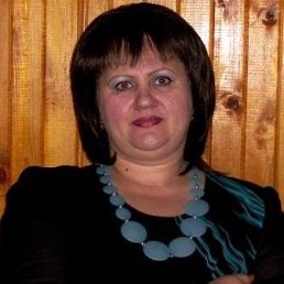 Яло, Москва